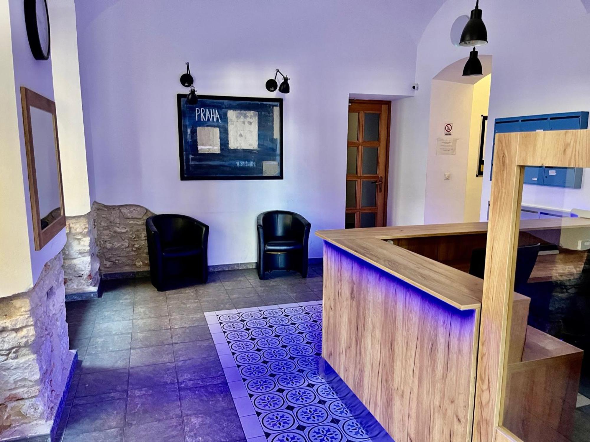City Centre Apartment With Parking Praga Exterior foto